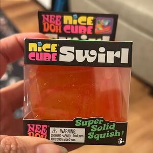 Nice Cube Swirl Squishy - Orange Swirl